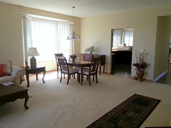 3rd image of 13136 Birmingham Ct