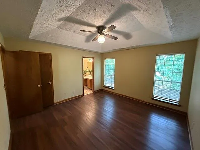 8351 Post Oak Ct — Photo 9