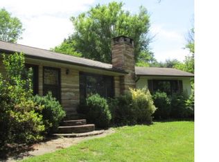 70 Pleasant Hill Rd, Clyde, NC 28721