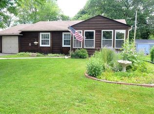 12 Hialeah Dr, Saint Peters, MO 63376