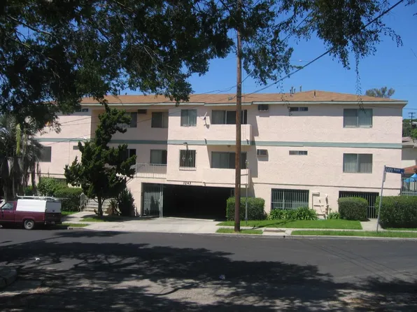 3243 Portola Ave APT 12, Los Angeles, CA 90032