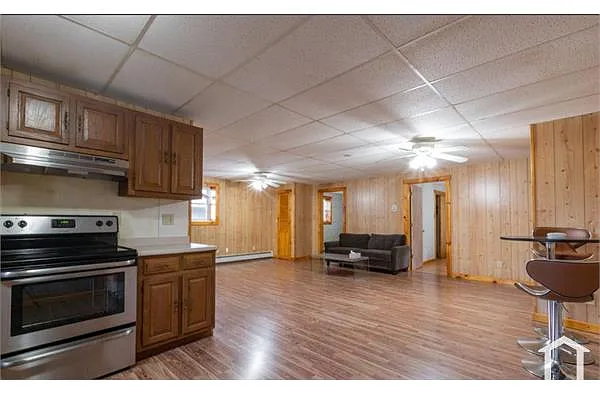 Building Photo - 120 Endicott St #1R