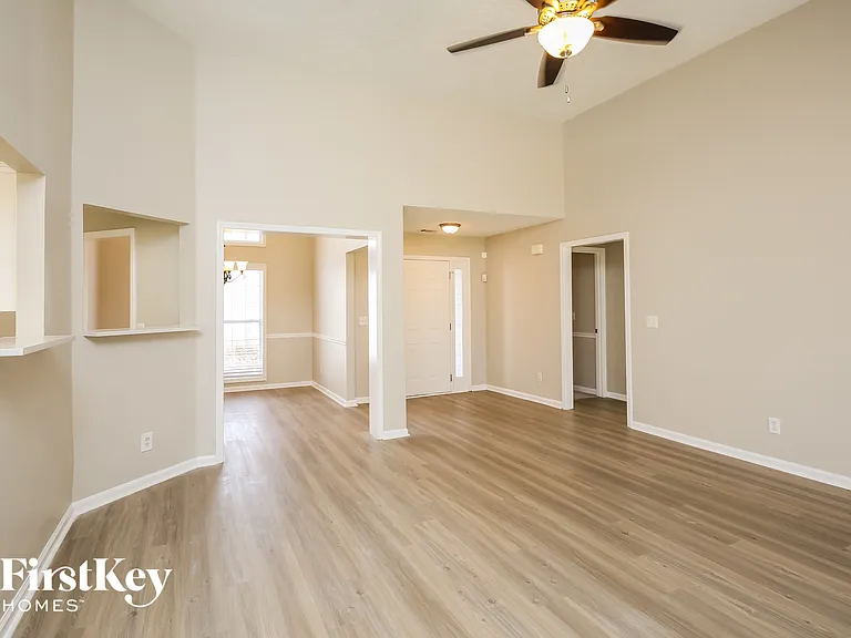 1510 Smoke Hill Dr — Photo 14