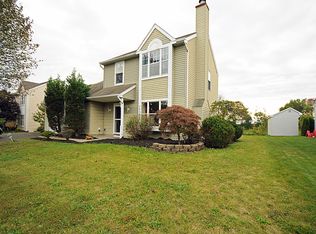 1921 Deerfield Dr, Bensalem, PA