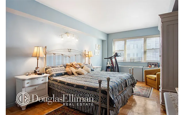 Sold by Douglas Elliman | media 31