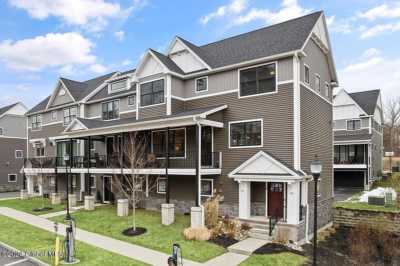 2nd image of 19 Gibson Court