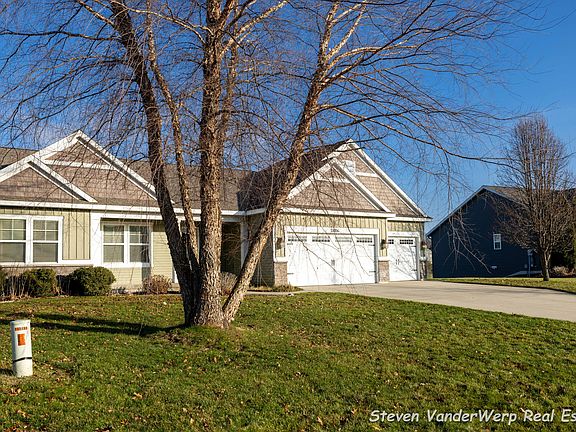2nd image of 13006 Sweetbriar Dr