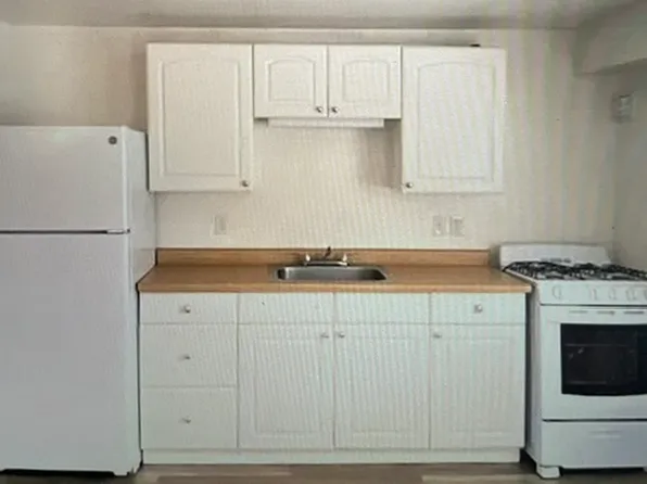 812B Cleveland St #812B, Redwood City, CA 94061