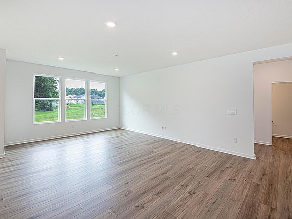 5th image of 3323 Tender Avenue Lot #7165