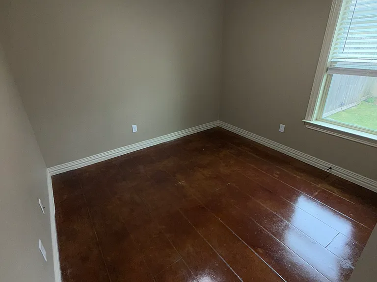 1002 Ferrara Cir #B — Photo 5