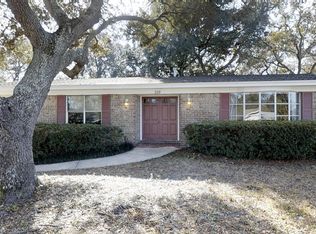 228 Chateaugay St NW, Fort Walton Beach, FL 32548