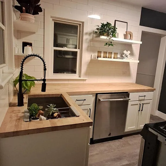 1573 Ardmore St SE — Photo 11