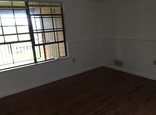 36 Barclay Ct, Lawrence Township, NJ 08648