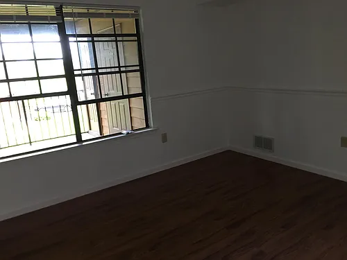 36 Barclay Ct Photo 1