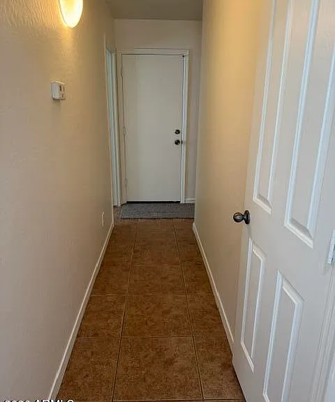 887 W Desert Hills Dr — Photo 16