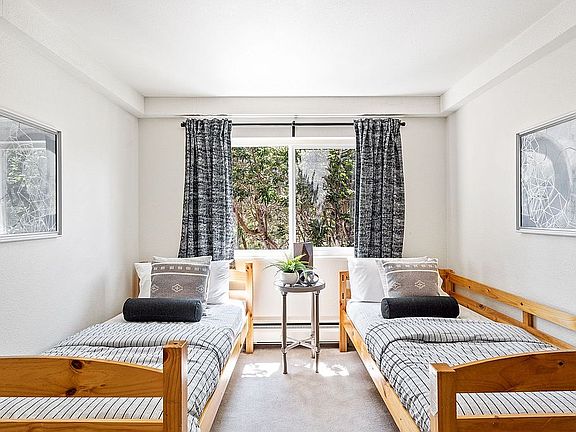 4th image of 1160 Mission St Unit 809