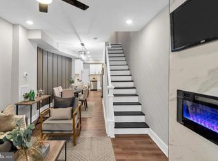 1122 N Bond St, Baltimore, MD 21213