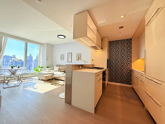 Rented by United Real Estate Fortune | media 3