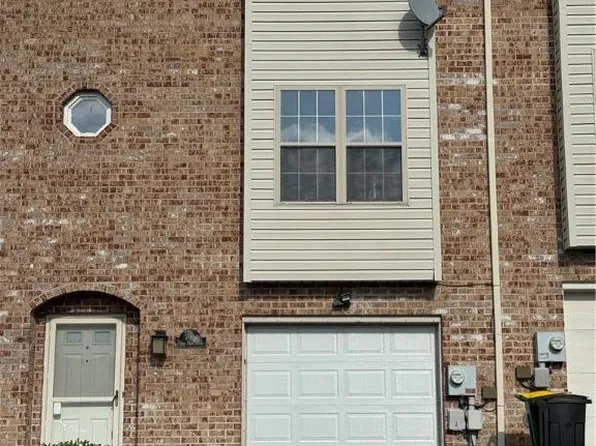 241 Flint Hill Rd, Alburtis, PA 18011