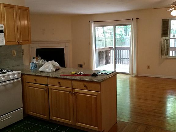 Kitchen/living room