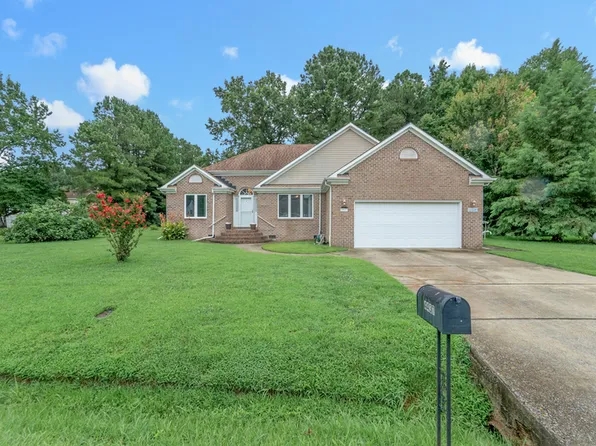 4437 Hubbard Ave, Suffolk, VA 23435