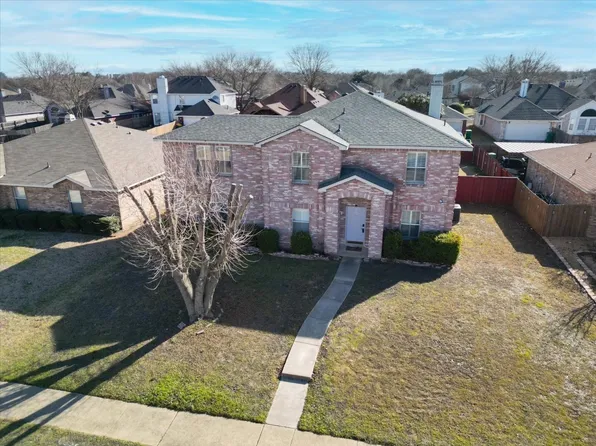 714 Lowe Dr, Cedar Hill, TX 75104