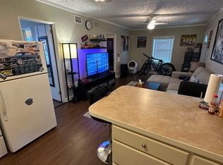 3349 Peach Dr, Jacksonville, FL 32246