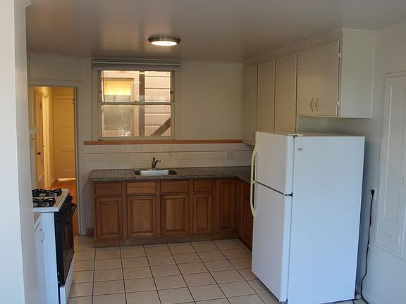 3rd image of 1230 Kirkham St