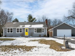 2159 Bur Brook Rd, Kingston, ON K7L4V4