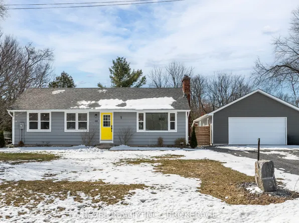 2159 Bur Brook Rd, Kingston, ON K7L 4V4