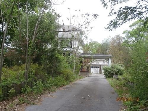 2nd image of 632 County Highway 50