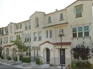 65 Palm Dr, Camarillo, CA 93010