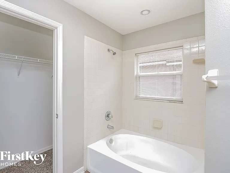 1703 Hulett Dr — Photo 10