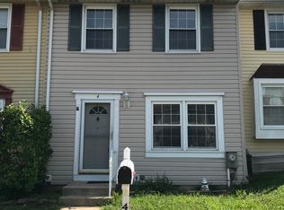 4 Bardia Ct, Rosedale, MD 21237