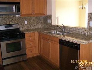19360 Laroda Ln, Santa Clarita, CA 91350
