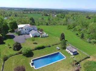 409 Hollow Rd, Stuyvesant, NY 12173