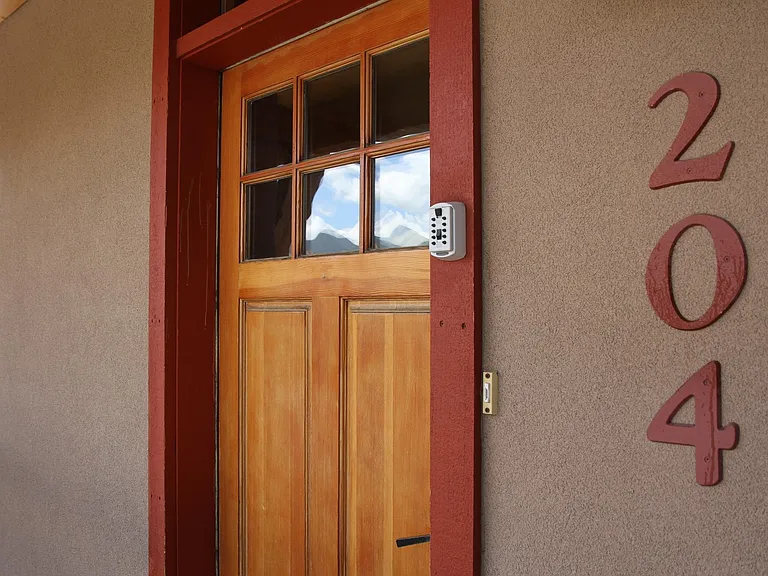 705 E Anemone Trl — Photo 12