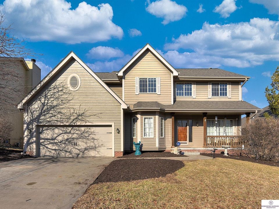 1st image of 5134 N 135th St