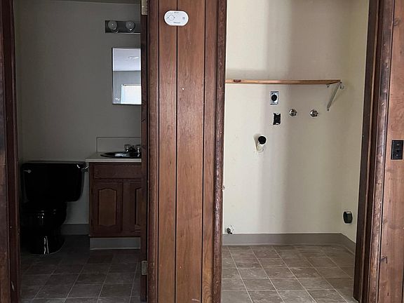 4th image of 391 Cedarbrook Dr #391
