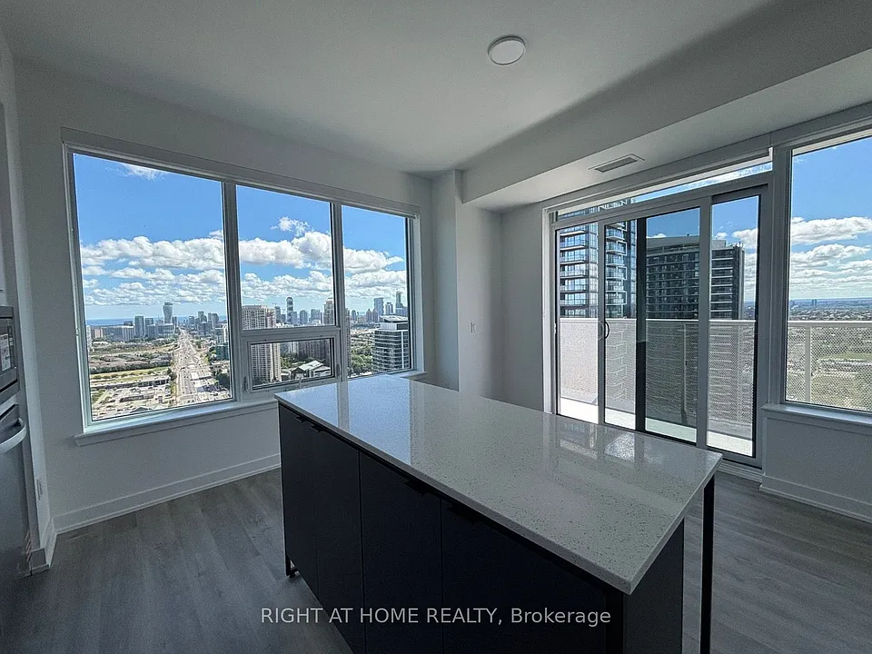 5105 Hurontario St #2905