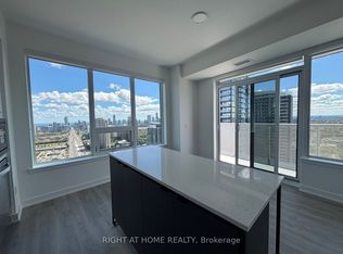 5105 Hurontario St #2905, Mississauga, ON L4Z 0C9