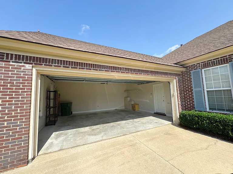 8349 Grayson Grv — Photo 29