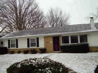 412 Dennis Dr, Danville, IL 61832