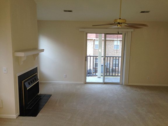 2nd image of 2930 E Mulberry Ln