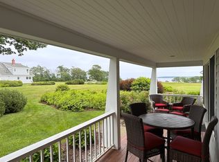 60 Village Way, Rockport, ME 04856