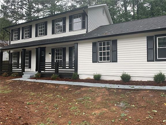 4th image of 375 Ivy Mill Ct
