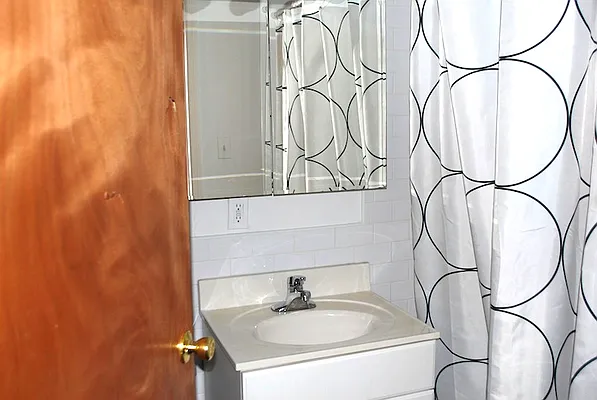 Rented by Property Link Mgmt, LLC | media 50