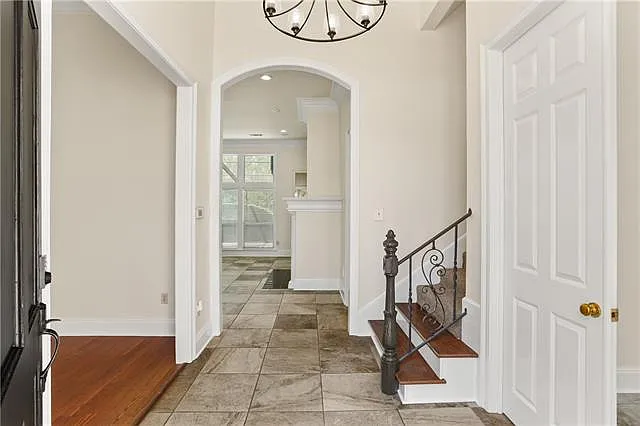 4 bed, 3.5 bath, 3244 sqft, $3,700 — Photo 4