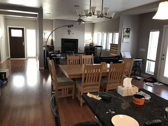 2nd image of 451 S Rock Creek Dr