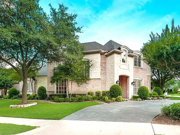 3rd image of 5728 Cavender Dr